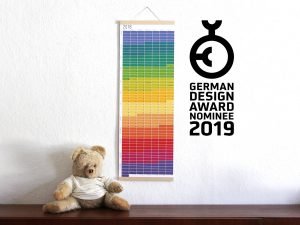 Der farbenfrohe Wandkalender von Wi-La-No ist nominiert für den German Design Award 2019